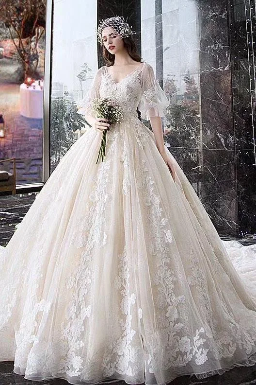 Evening Elegance Princess Half Sleeve Ball Gown Wedding Dresses Appliques V Neck Bridal Dresses