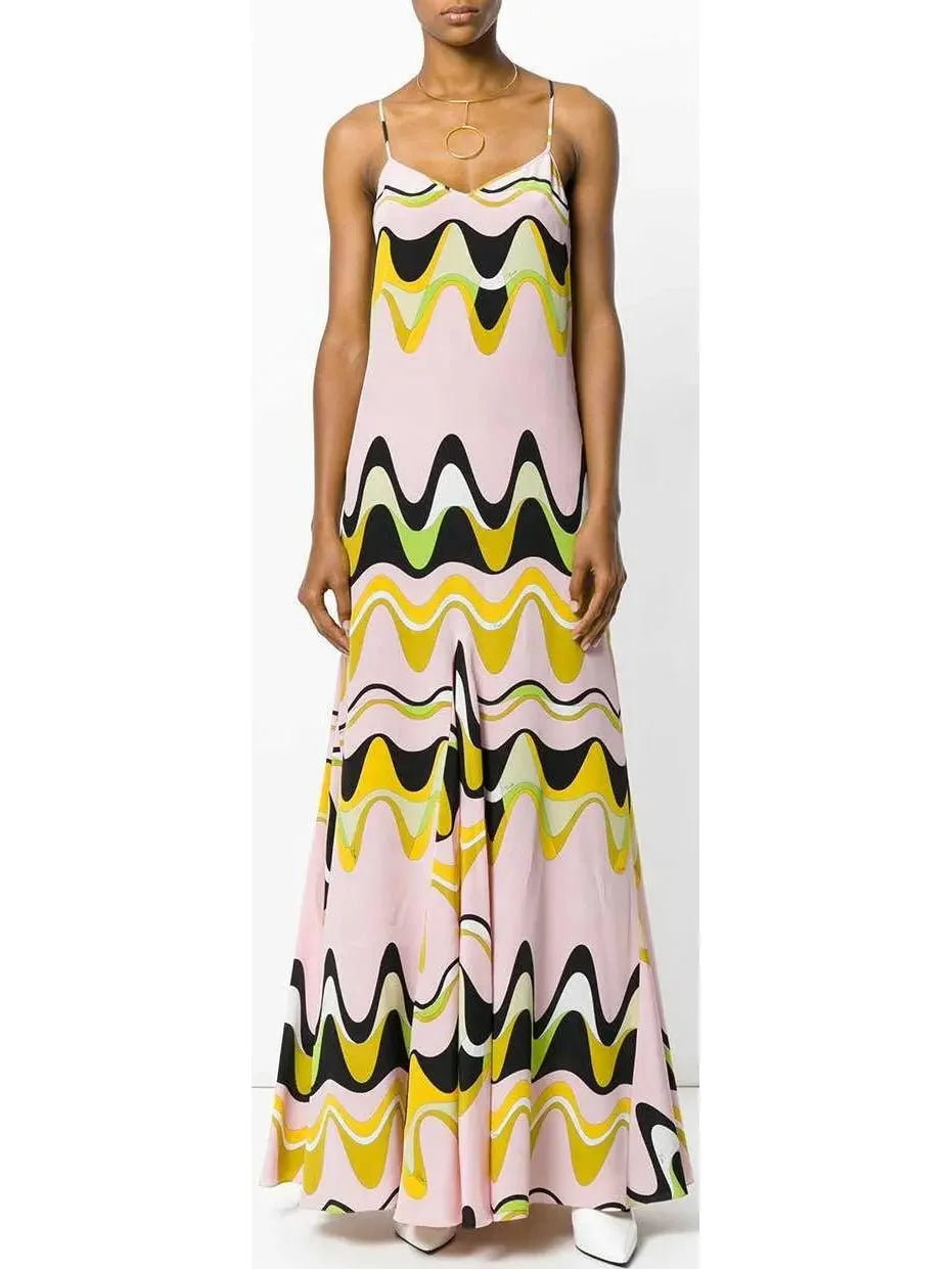 Fashion-Forward Outfits Waves Print Maxi Dress