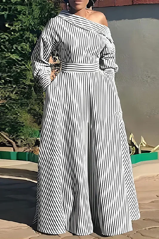 Fashion Essentials Striped Slash Neck On-trend A-Line Maxi Dress