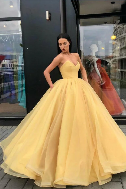 Effortless Comfort Yellow Ball Gown Sweetheart Princess Floor Length Tulle Quinceanera Prom Dresses