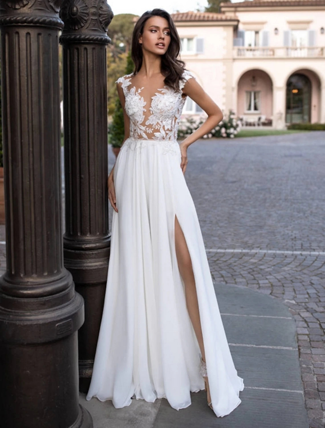 Vibrant Femme Fashion Beach Open Back Wedding Dresses A-Line Illusion Neck Cap Sleeve Sweep / Brush Train Chiffon Bridal Gowns With Appliques Split Front  Summer Wedding Party, Women's Clothing