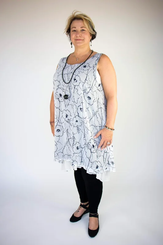 Seasonal Trend Whimsical Floral Pattern Chiffon LA Tunic Dress