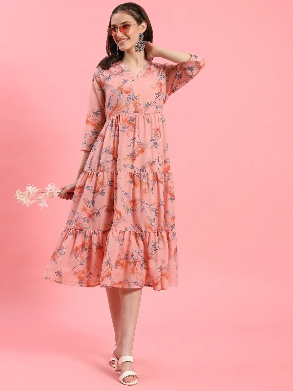 Boutique Styles Women Peach Floral Printed Dress