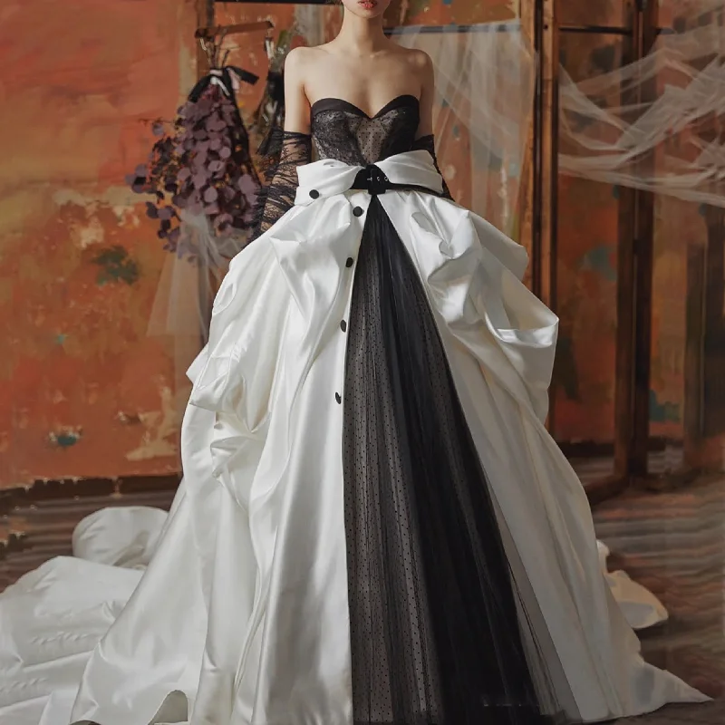 Low Price Special Unique Black Mesh Wedding Dress with Detachable Train