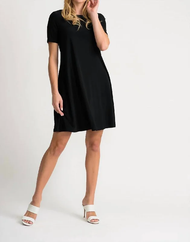 Stylish Looks Mini Dress In Black