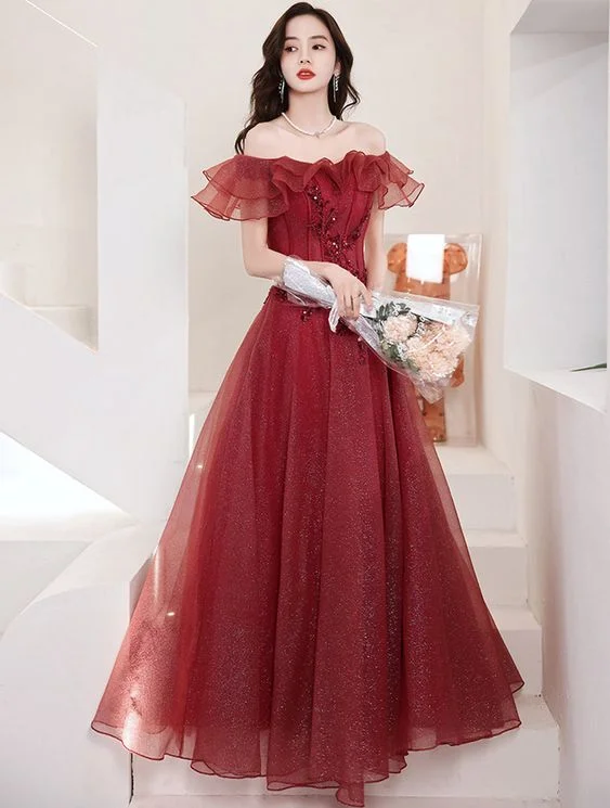 Discounts On Casual Weekend Styles Chic Off Shoulder Sleeveless Burgundy Prom Evening Dress        S3244