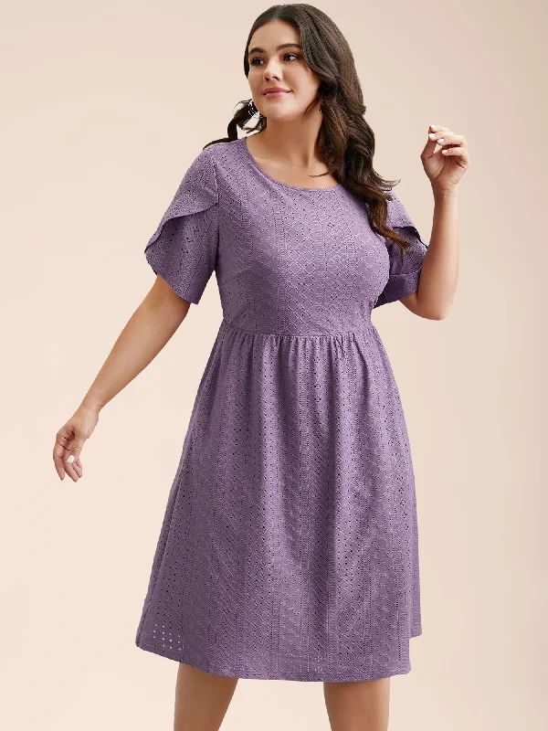 Winter Warm - Up Sale Textured Plain Petal Sleeve Pockets Midi Dress