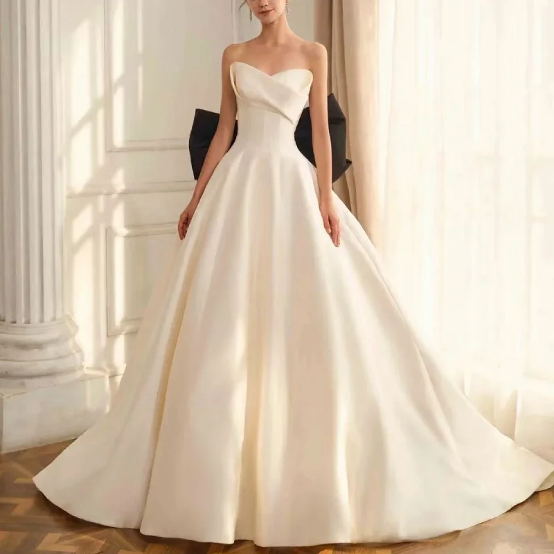 Designer Wear On Sale Unique Simple Satin Wedding Dress with Long Black Bowknot