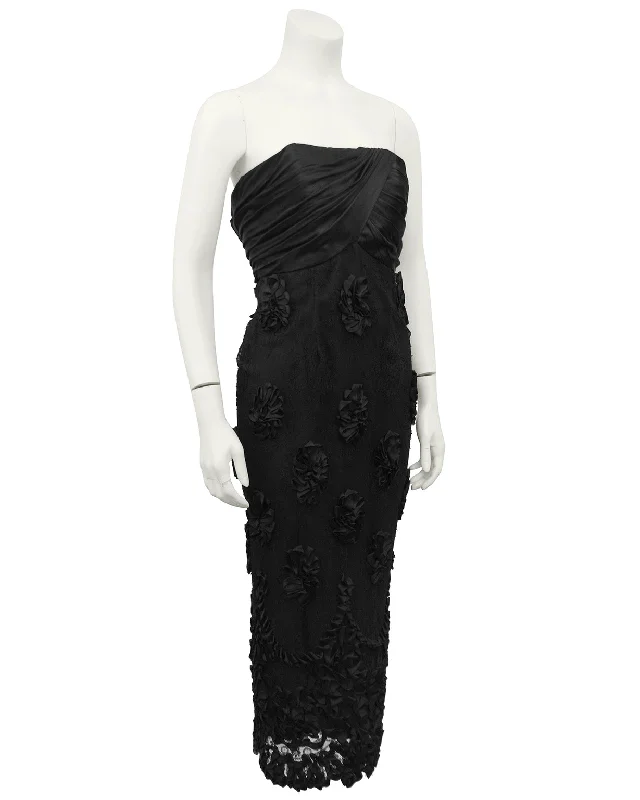 Versatile Outfits Black Strapless Cocktail Dress with Lace and Floral Applique Skirt