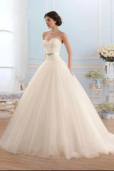 Playful Elegance White Tulle Sweetheart Strapless Open Back Ball Gown Sleeveless Floor-Length Wedding Dress