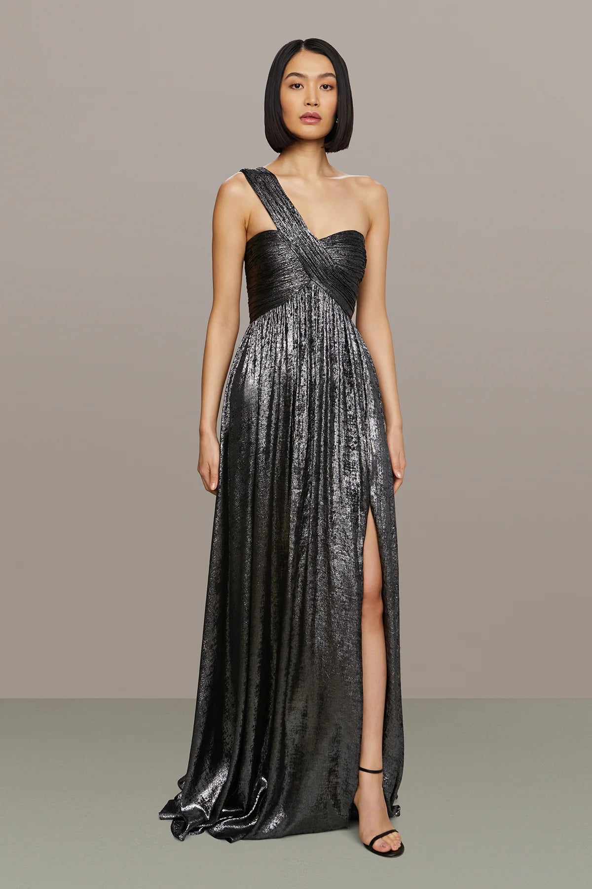 Great Prices On Feminine Styles Bettie Metallic Gown