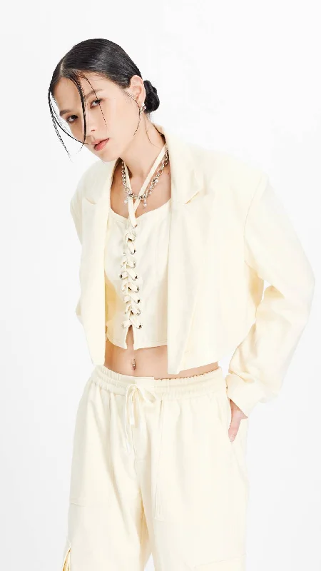 Fashion-Forward Style Cropped Blazer