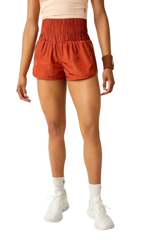 Hot Trends Way Home Shorts In Red Earth